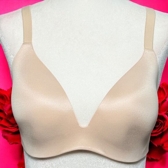 Victoria's Secret Lined Semi Demi Bra 32DD Beige NEW Wireless Padded Smooth - Picture 1 of 7